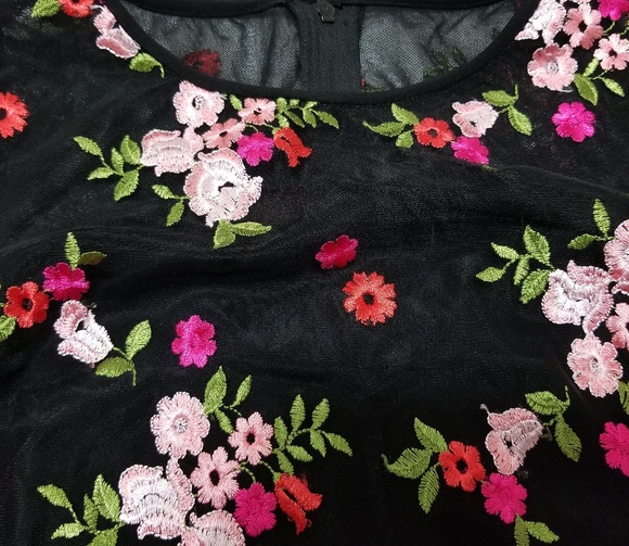 Lauren Ralph Lauren Floral embroidered Black/Multi - Picture 3 of 7